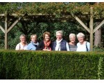 Het voltallige gezelschap.